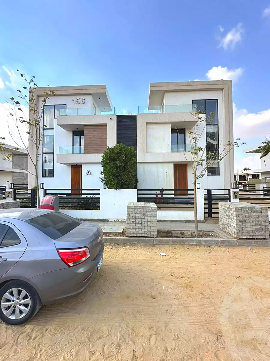 https://aqarmap.com.eg/en/listing/7238732-for-sale-cairo-new-cairo-lmstqbl-syty-compounds-nyoum-arab-development