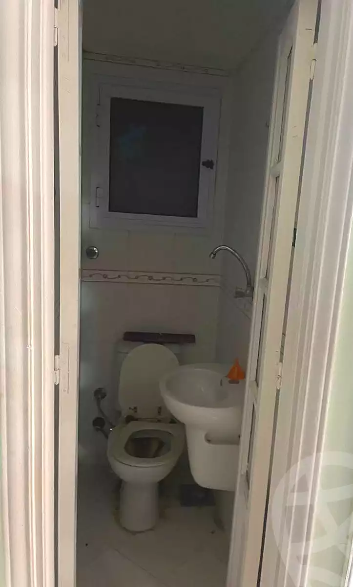 https://aqarmap.com.eg/en/listing/7238818-for-sale-alexandria-sydy-bshr-sydy-bshr-bhry-gamal-abd-el-nasir-st