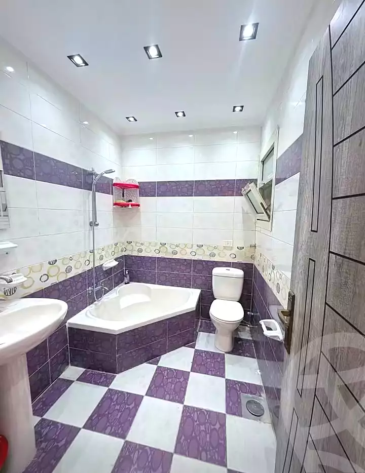 https://aqarmap.com.eg/ar/listing/7238880-for-sale-alexandria-sydy-bshr-sydy-bshr-bhry