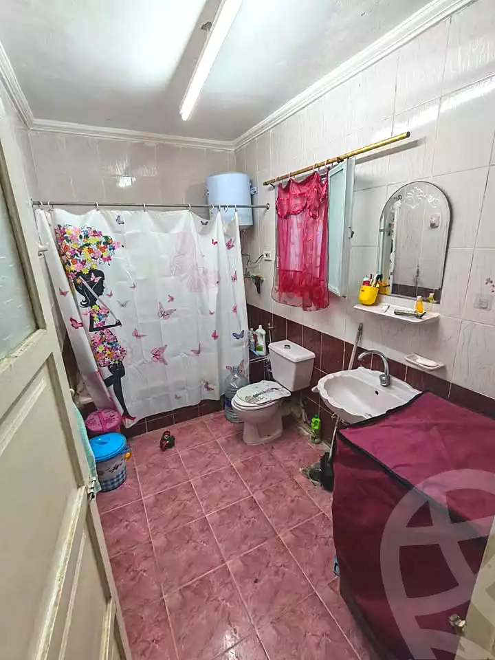 https://aqarmap.com.eg/ar/listing/7238927-for-sale-alexandria-al-agamy-el-hanouvel-el-zahraa-city-st