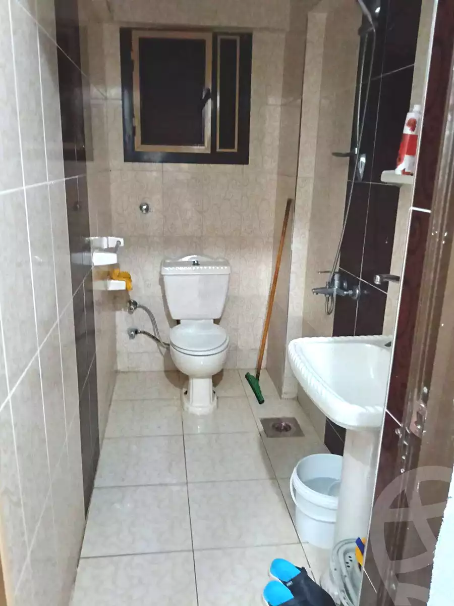 https://aqarmap.com.eg/en/listing/7238944-for-sale-alexandria-al-agamy-el-hanouvel-el-salam-st