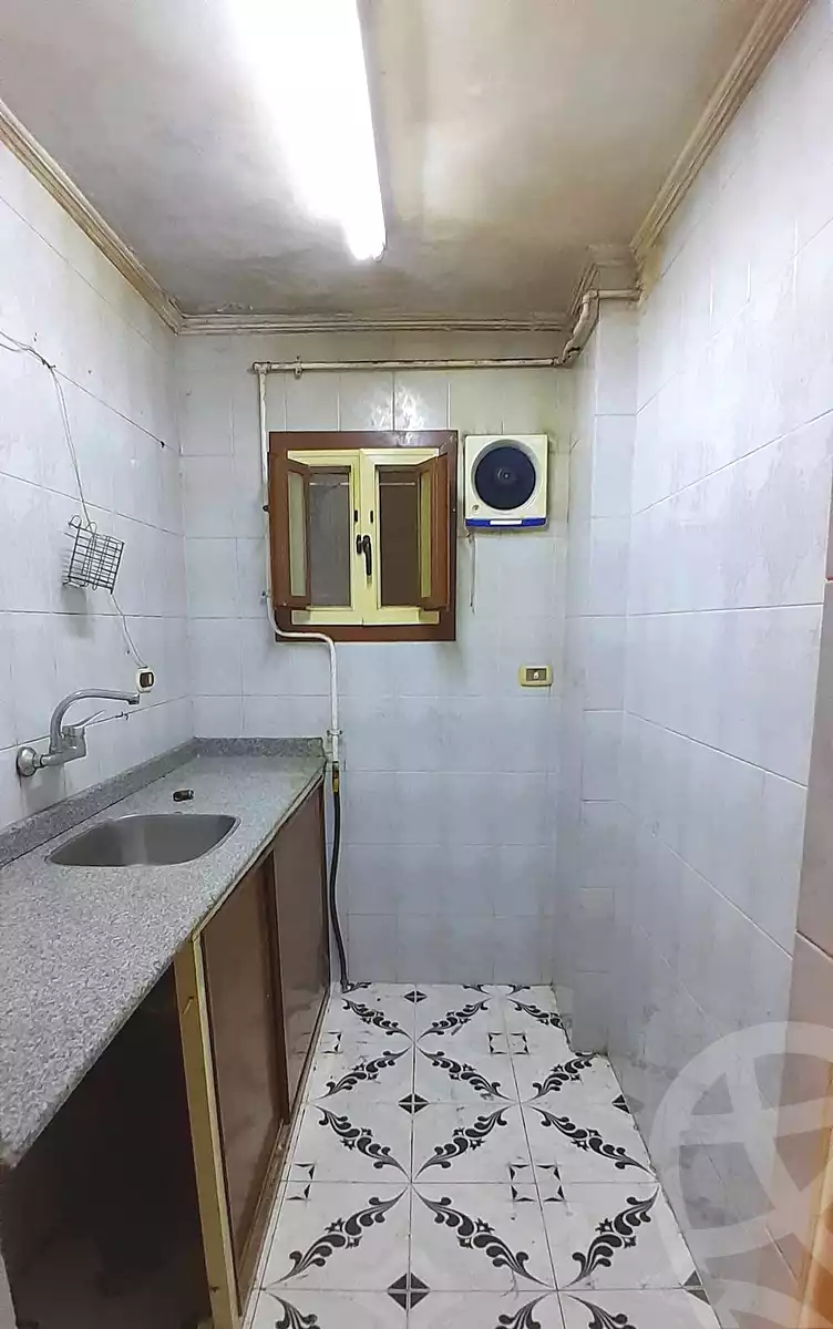 https://aqarmap.com.eg/ar/listing/7238939-for-rent-alexandria-sydy-bshr-sydy-bshr-bhry-street-15