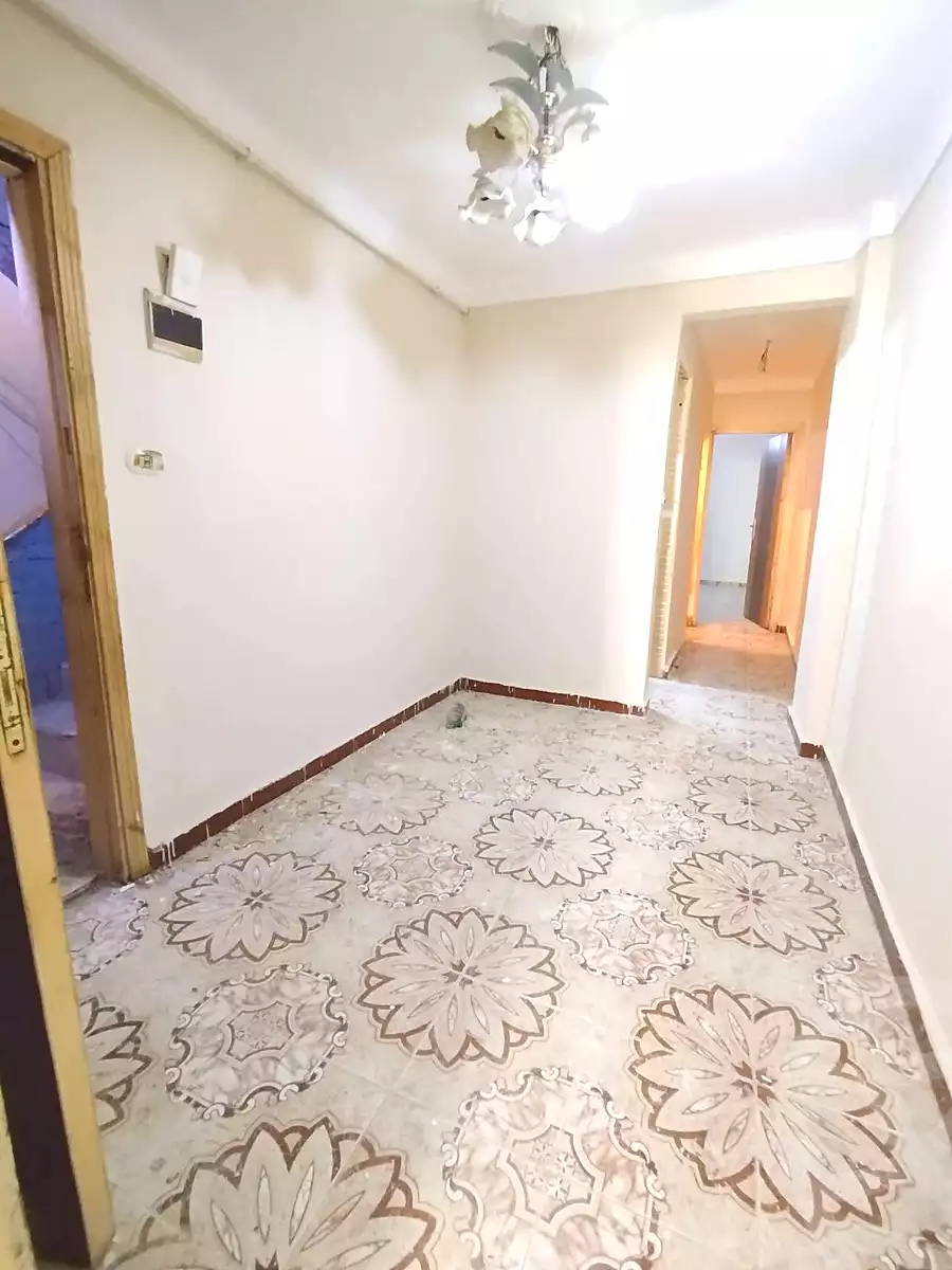 https://aqarmap.com.eg/en/listing/7239142-for-sale-alexandria-lsywf-el-falki-street-16-el-eslah