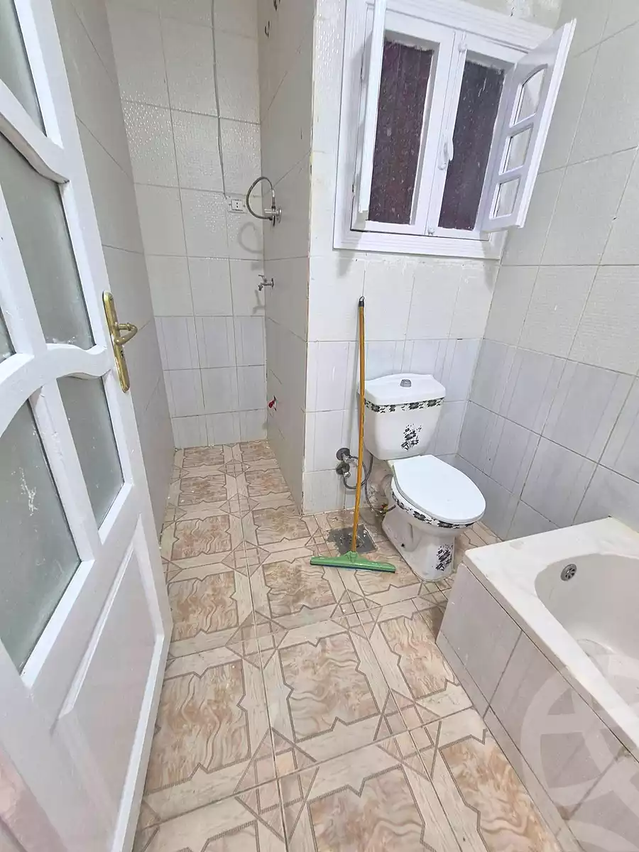 https://aqarmap.com.eg/ar/listing/7239194-for-sale-alexandria-al-agamy-bw-ywsf