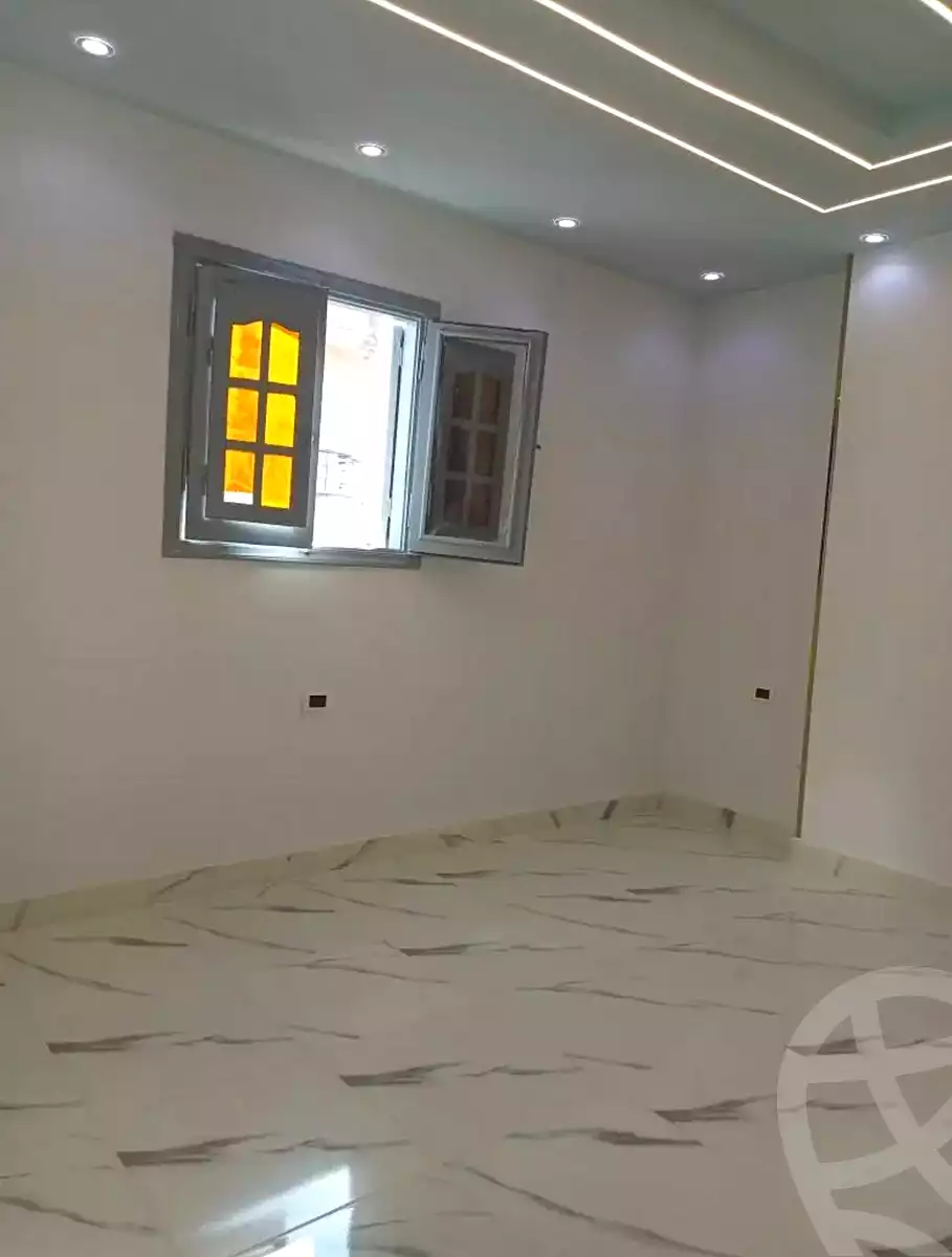 https://aqarmap.com.eg/ar/listing/7239219-for-sale-alexandria-sydy-bshr-sydy-bshr-bhry-shr-mhmwd-l-yswy