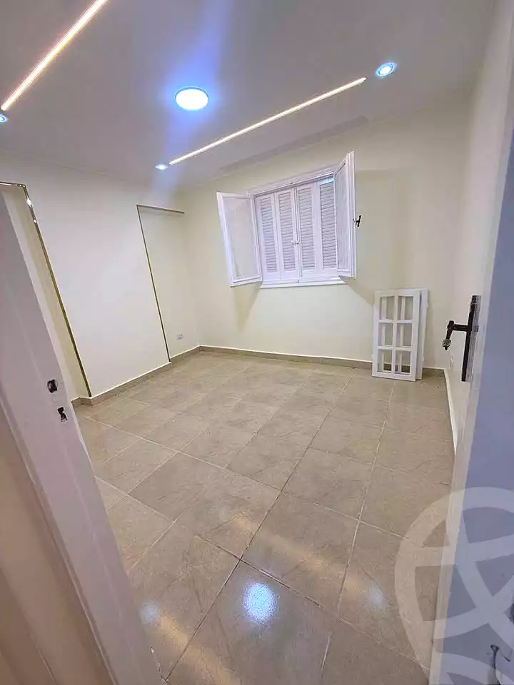 https://aqarmap.com.eg/ar/listing/7239230-for-sale-alexandria-sydy-bshr