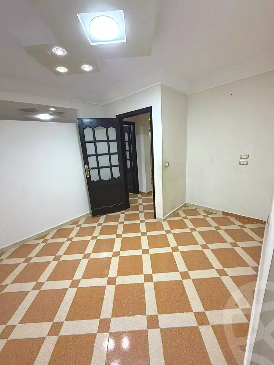 https://aqarmap.com.eg/ar/listing/7239432-for-rent-alexandria-sydy-bshr-sydy-bshr-bhry-shr-mhmd-njyb