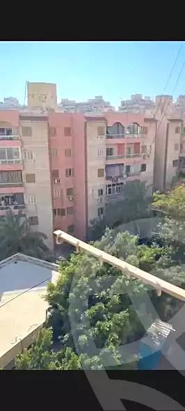 https://aqarmap.com.eg/ar/listing/7239441-for-sale-alexandria-sydy-bshr-sydy-bshr-qbly
