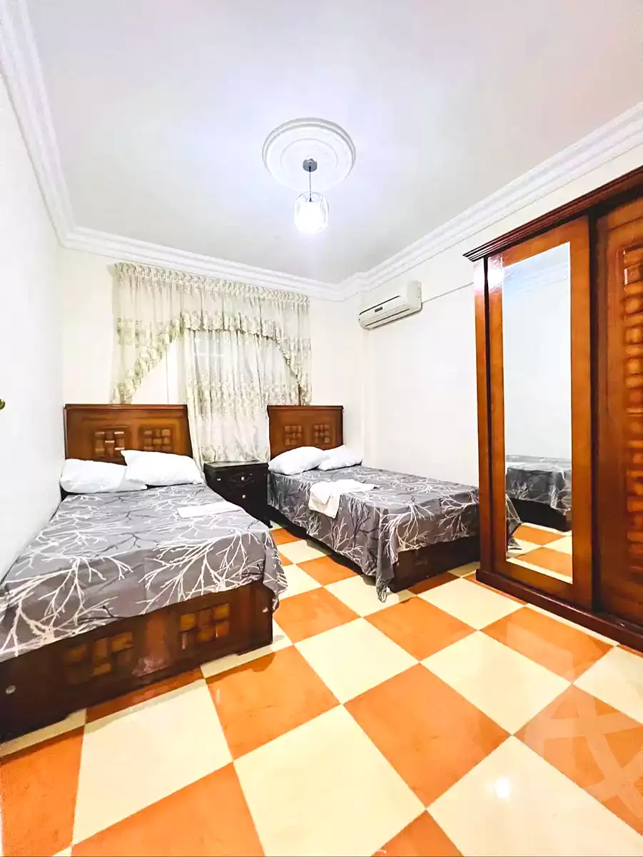 https://aqarmap.com.eg/ar/listing/7239491-for-sale-alexandria-al-agamy-shataa-el-nakheel