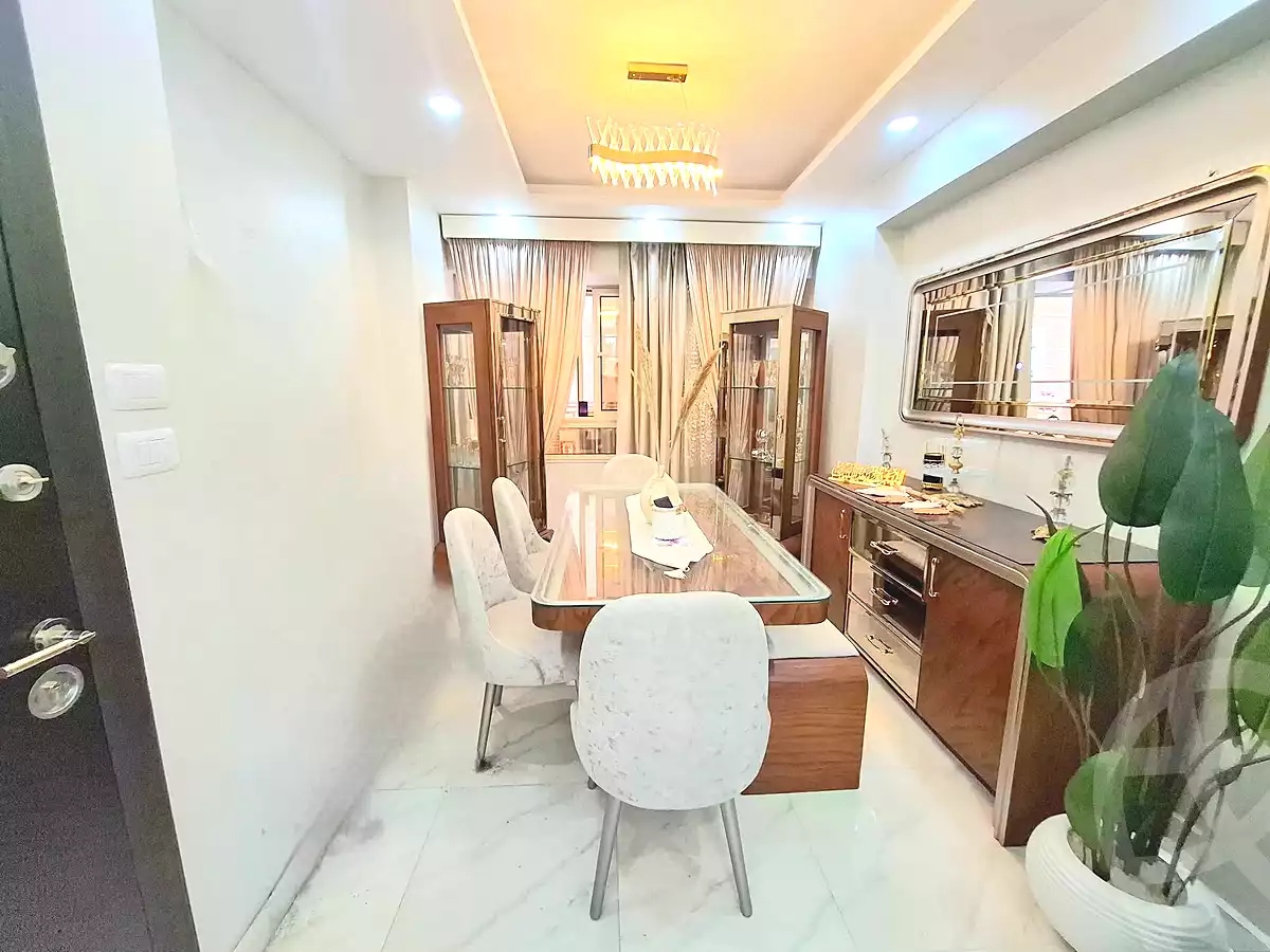 https://aqarmap.com.eg/ar/listing/7239573-for-sale-alexandria-sydy-bshr-sydy-bshr-bhry