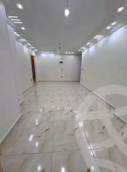 https://aqarmap.com.eg/ar/listing/7239692-for-sale-alexandria-camp-cesar-al-anba-younis-st