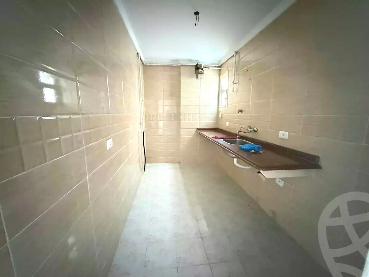 https://aqarmap.com.eg/ar/listing/7239719-for-sale-alexandria-new-miami