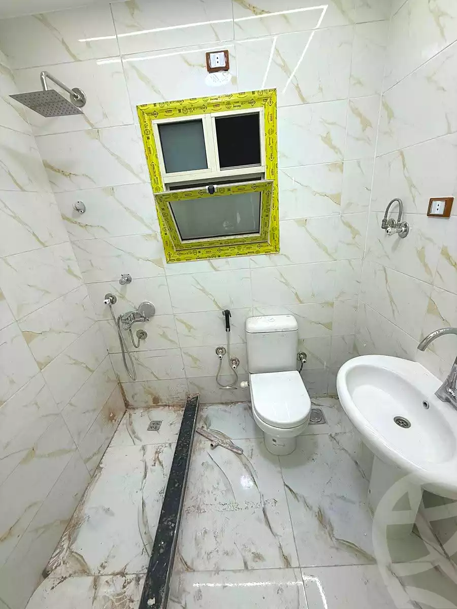 https://aqarmap.com.eg/en/listing/7239791-for-sale-cairo-el-haram-el-lebeny-soltan-khattab-st