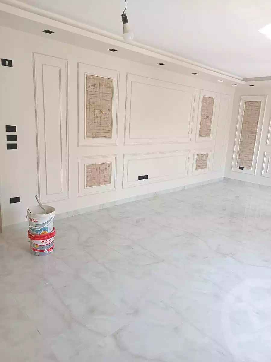 https://aqarmap.com.eg/ar/listing/7240384-for-sale-cairo-el-sheikh-zayed-city-compounds-el-khamayel