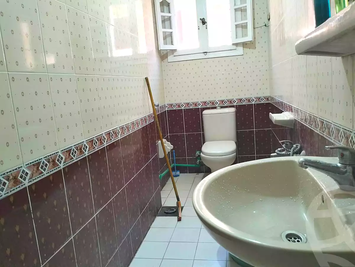 https://aqarmap.com.eg/ar/listing/7240508-for-sale-alexandria-al-agamy-el-hanouvel-el-kholafaa-el-rashdeen-st