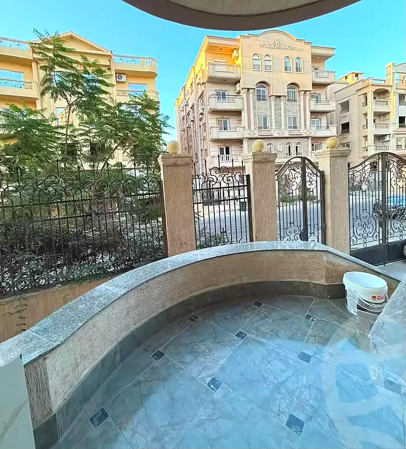 https://aqarmap.com.eg/en/listing/7240430-for-sale-cairo-el-sheikh-zayed-city-compounds-zayed-heights-compound