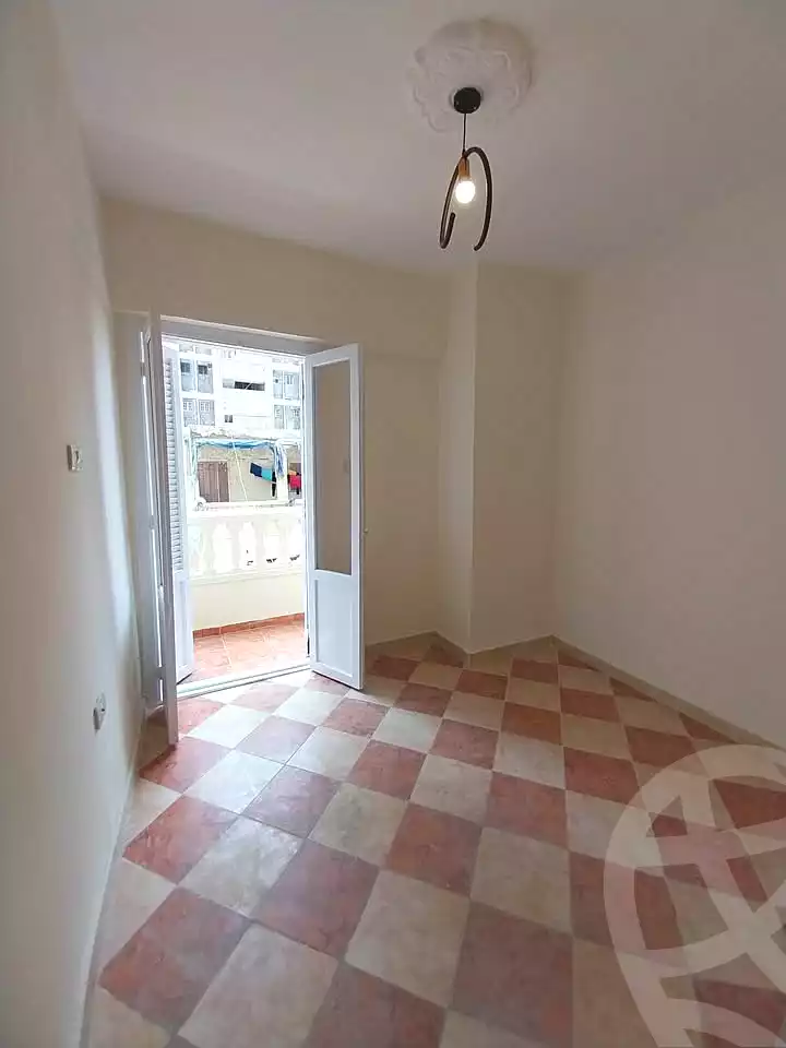 https://aqarmap.com.eg/ar/listing/7240630-for-rent-alexandria-sydy-bshr-sydy-bshr-bhry-shr-mhmwd-l-yswy