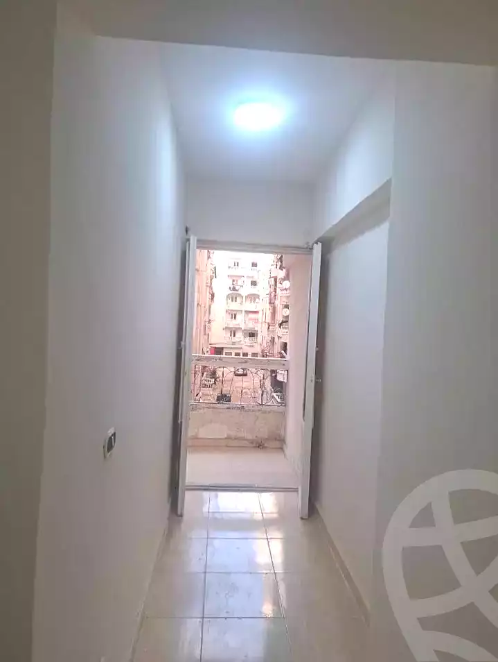 https://aqarmap.com.eg/en/listing/7240981-for-sale-alexandria-al-agamy-el-hanouvel-al-asdakaa-st
