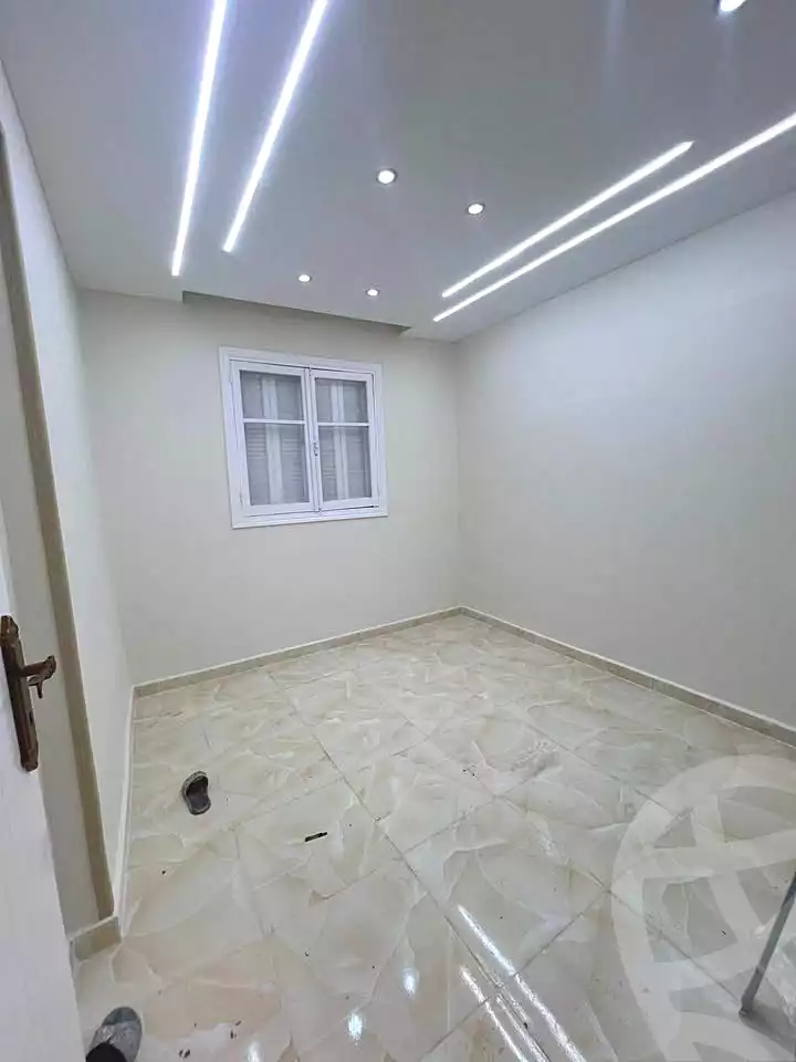https://aqarmap.com.eg/ar/listing/7241030-for-sale-alexandria-lsywf-el-seyouf-bahri