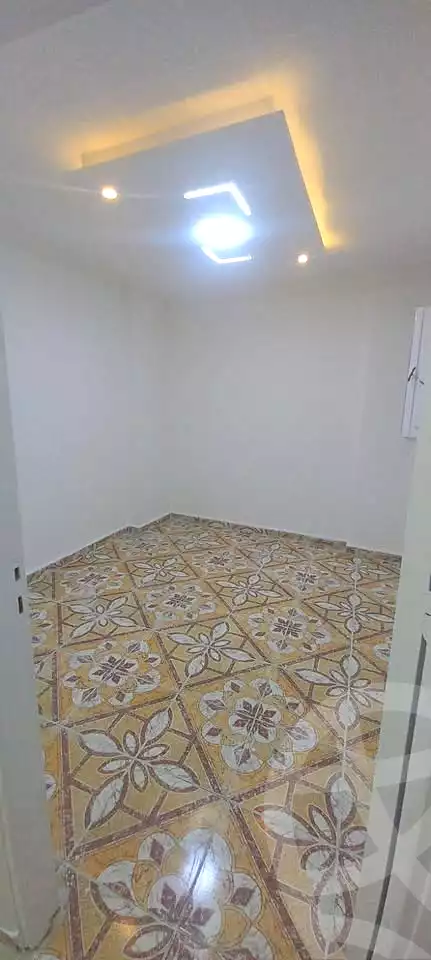 https://aqarmap.com.eg/ar/listing/7241181-for-sale-alexandria-el-asafra-shr-45