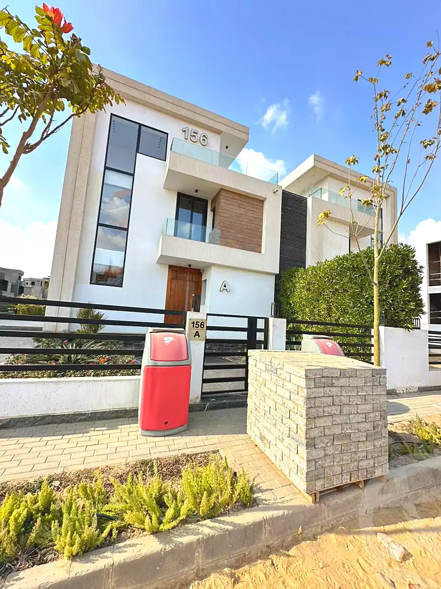 https://aqarmap.com.eg/ar/listing/7241330-for-sale-cairo-new-cairo-lmstqbl-syty-compounds-nyoum-arab-development