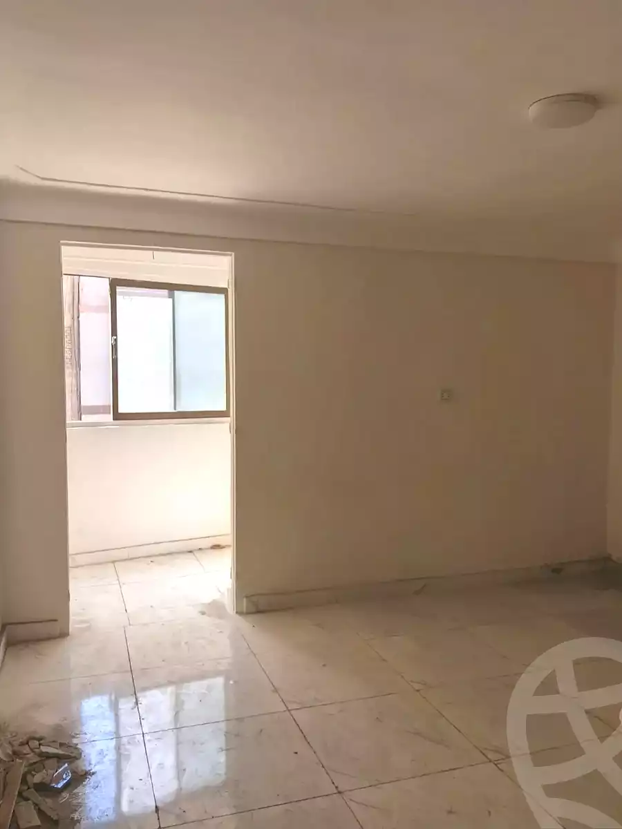 https://aqarmap.com.eg/ar/listing/7241451-for-sale-alexandria-el-asafra-l-sfr-qbly-othman-ibn-affan-st