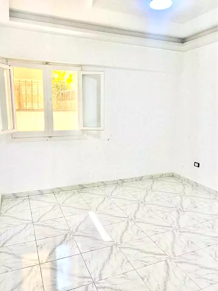 https://aqarmap.com.eg/en/listing/7241611-for-sale-alexandria-al-agamy-shataa-el-nakheel