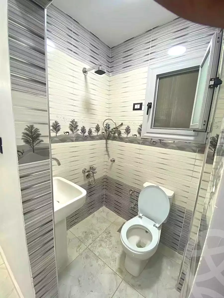 https://aqarmap.com.eg/ar/listing/7241688-for-sale-alexandria-bahray-el-anfoshy-sidi-abou-el-abbas-st