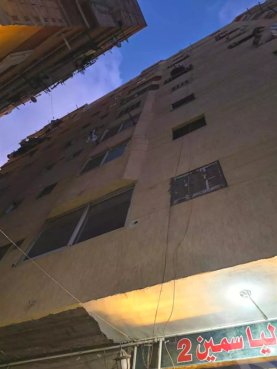 https://aqarmap.com.eg/en/listing/7241900-for-sale-alexandria-al-agamy-el-hanouvel-el-salam-st