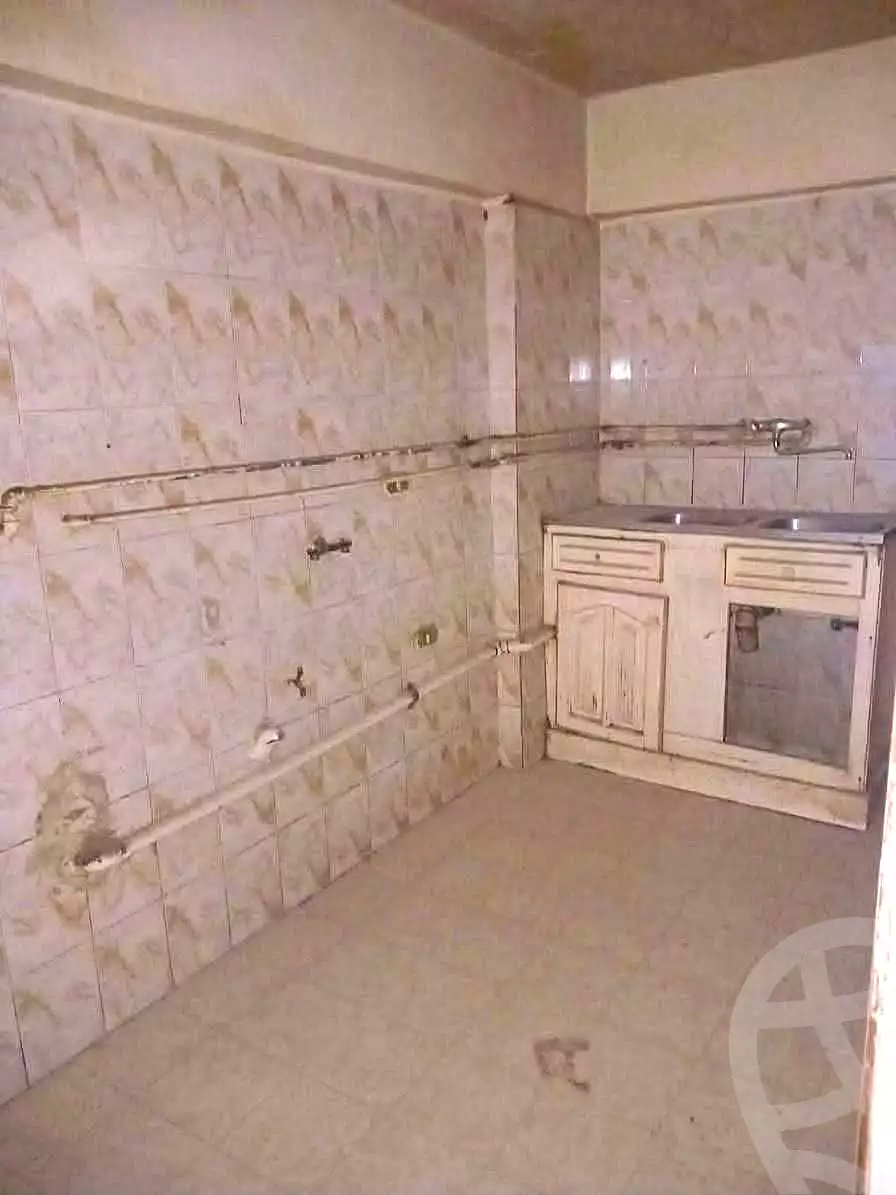https://aqarmap.com.eg/ar/listing/7241918-for-sale-alexandria-al-agamy-lbytsh-princess-st