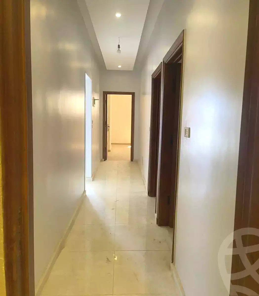 https://aqarmap.com.eg/en/listing/7242095-for-sale-qalyubia-banha-city-banha-city-villas-area