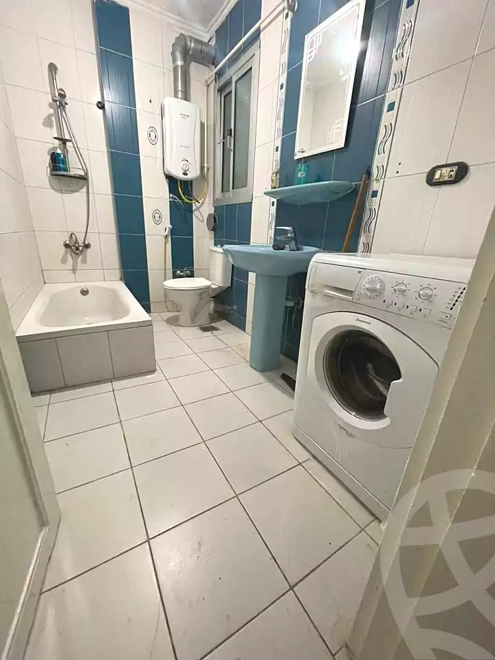 https://aqarmap.com.eg/ar/listing/7242089-for-rent-alexandria-zezenia