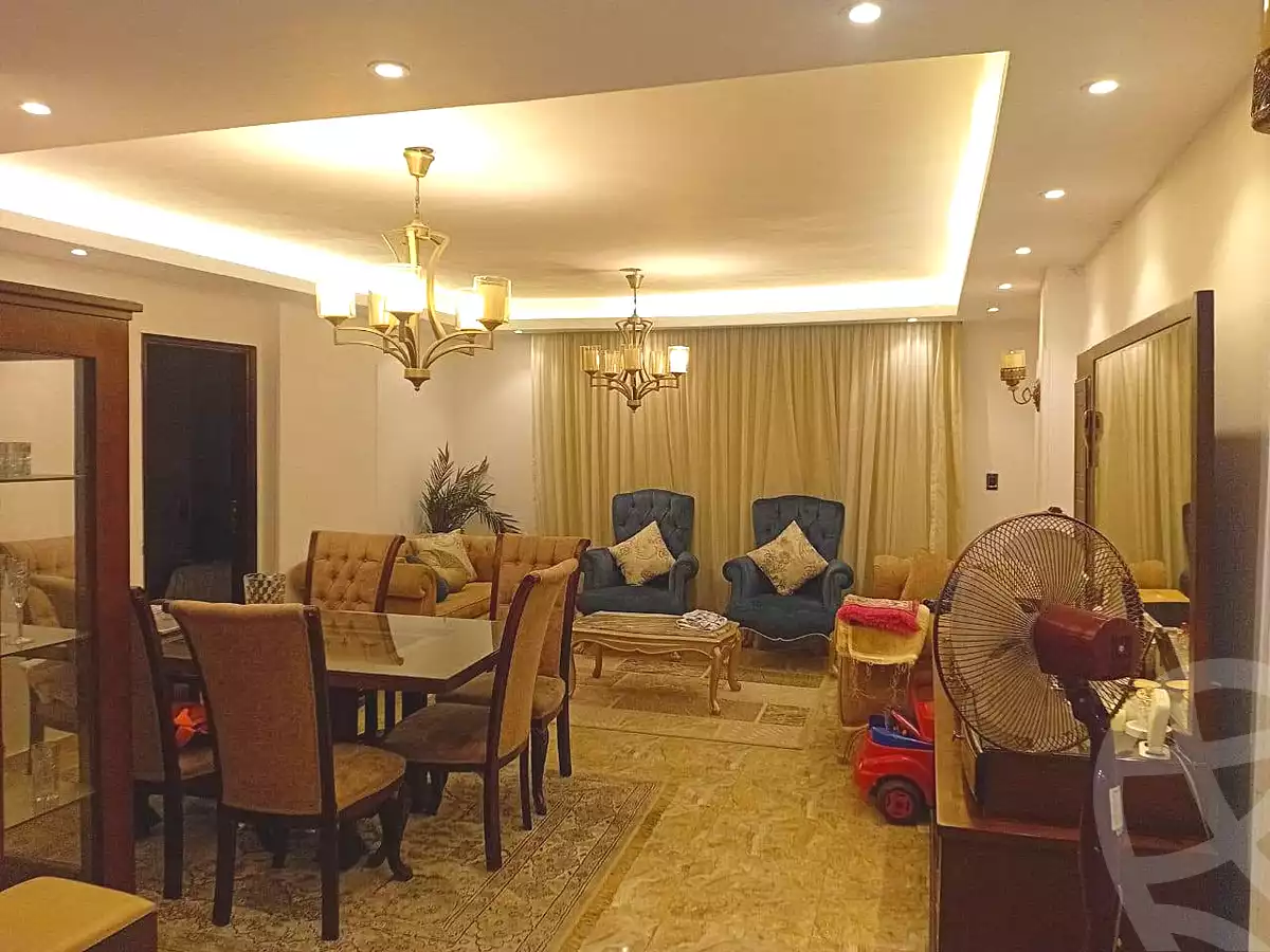 https://aqarmap.com.eg/ar/listing/7235111-for-sale-cairo-helwan-hadayek-helwan-nile-corniche-st