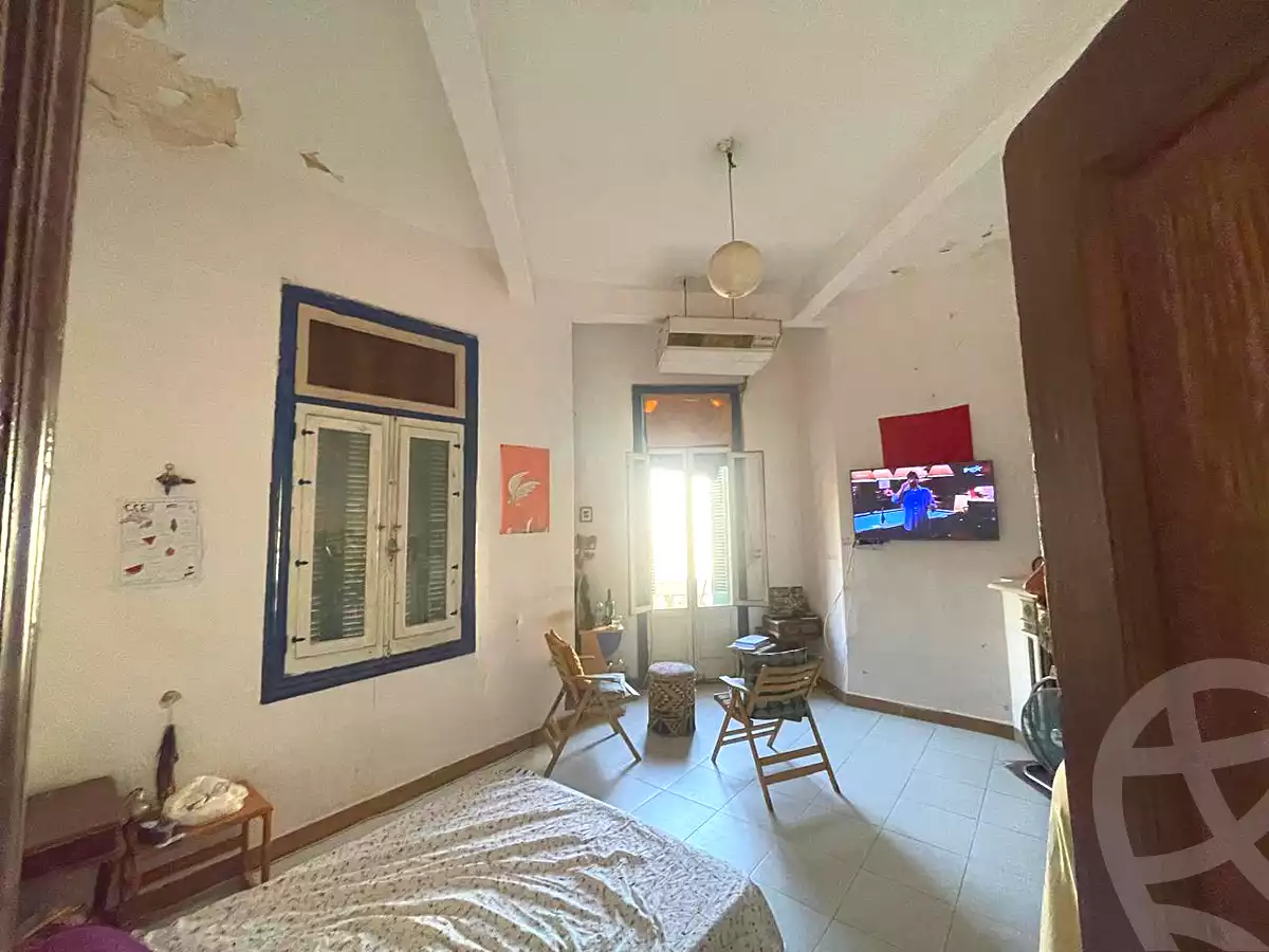 https://aqarmap.com.eg/en/listing/7243043-for-sale-cairo-downtown-bab-el-loaa-hoda-shaarawy-st