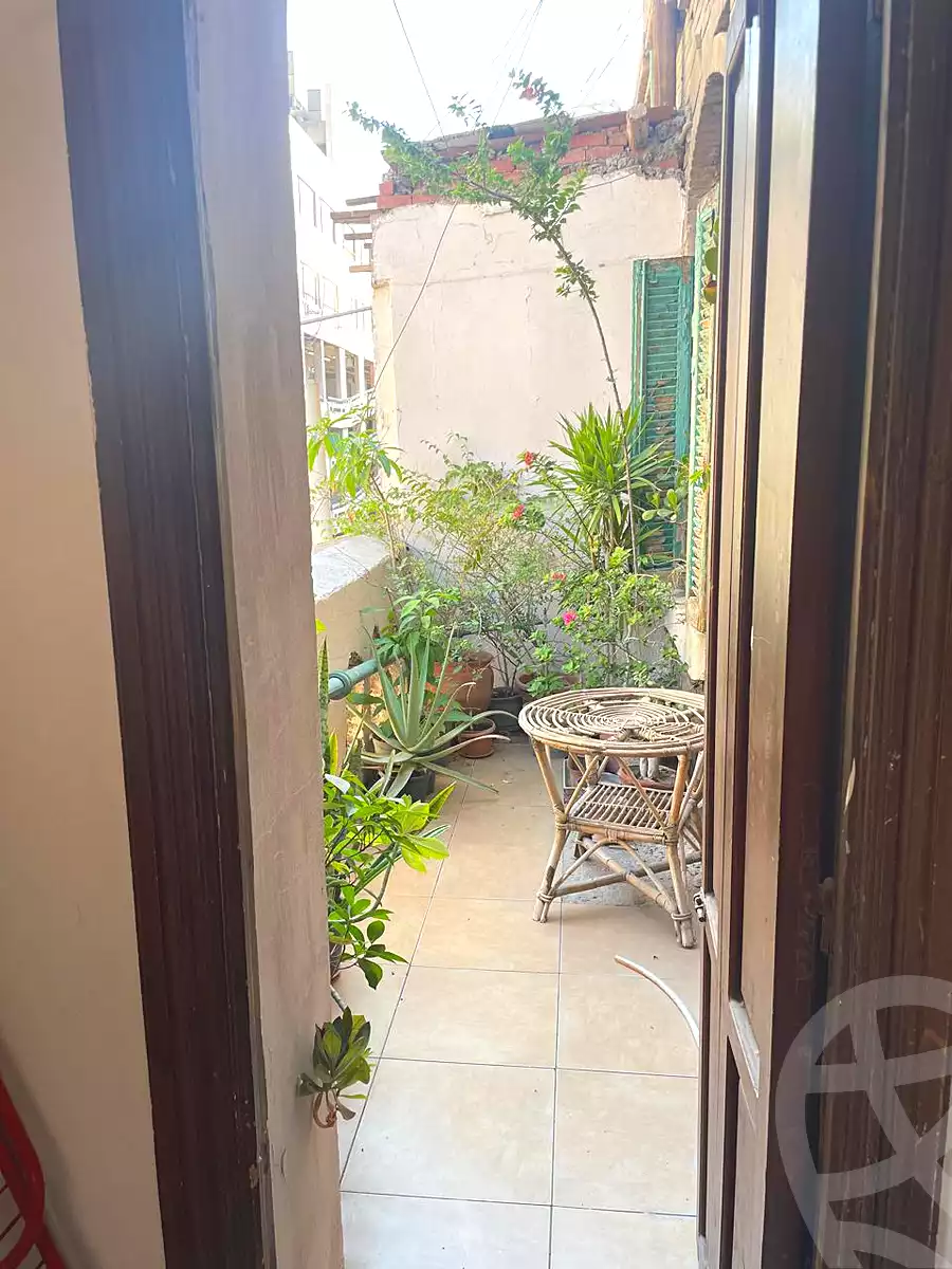 https://aqarmap.com.eg/en/listing/7243043-for-sale-cairo-downtown-bab-el-loaa-hoda-shaarawy-st