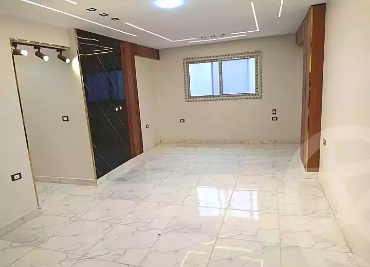 https://aqarmap.com.eg/ar/listing/7243127-for-sale-cairo-ain-shams-ain-shams-el-sharkia-el-eshrein-stt