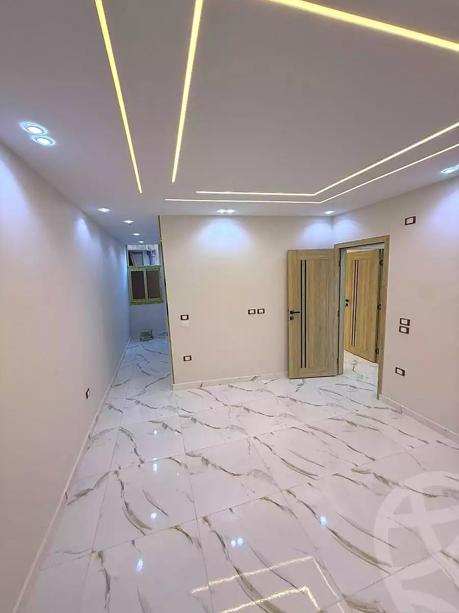 https://aqarmap.com.eg/en/listing/7243385-for-sale-cairo-el-haram-el-lebeny-soltan-khattab-st