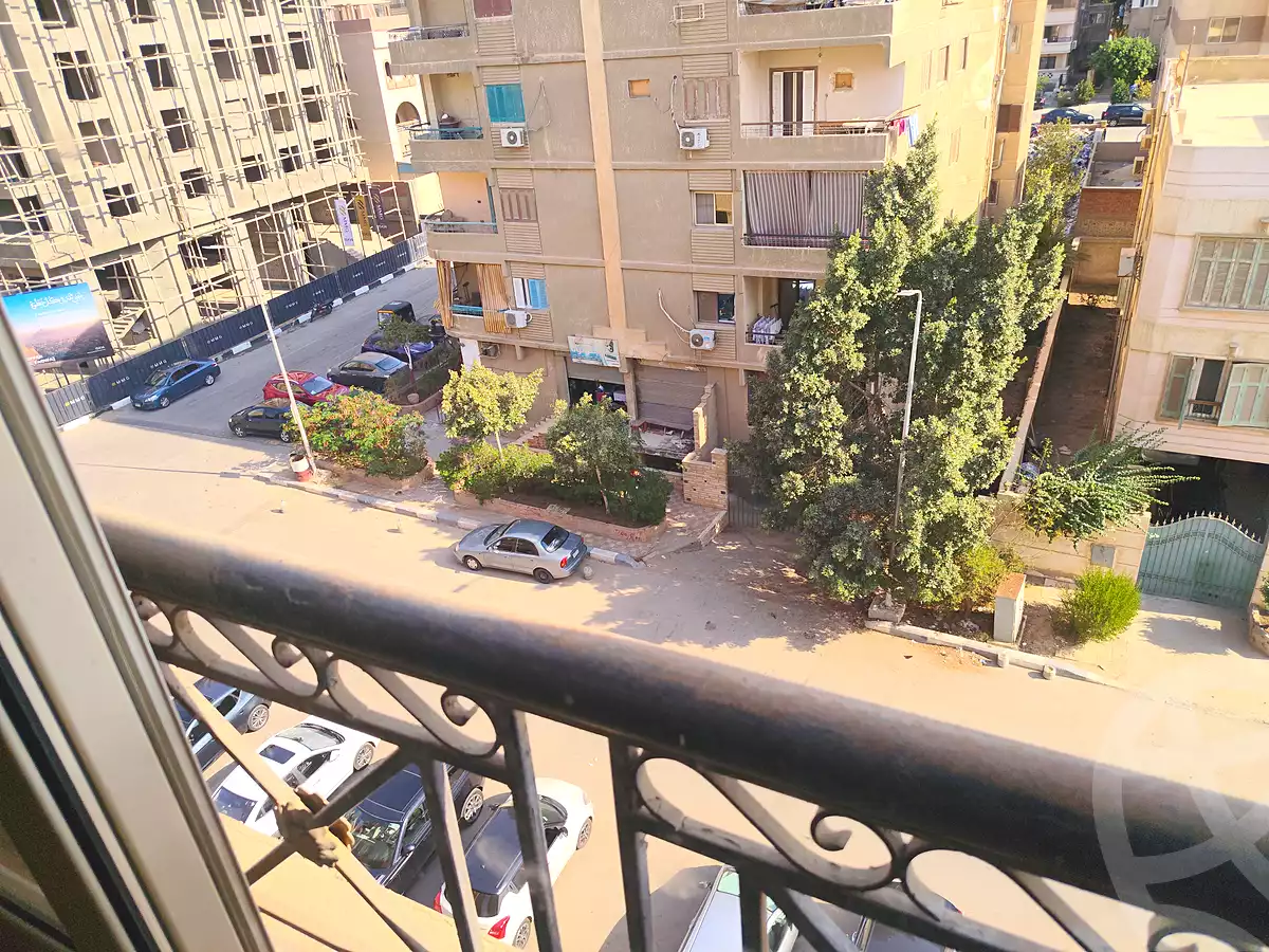 https://aqarmap.com.eg/en/listing/7243428-for-rent-cairo-mokattam-lhdb-l-ly-shr-17