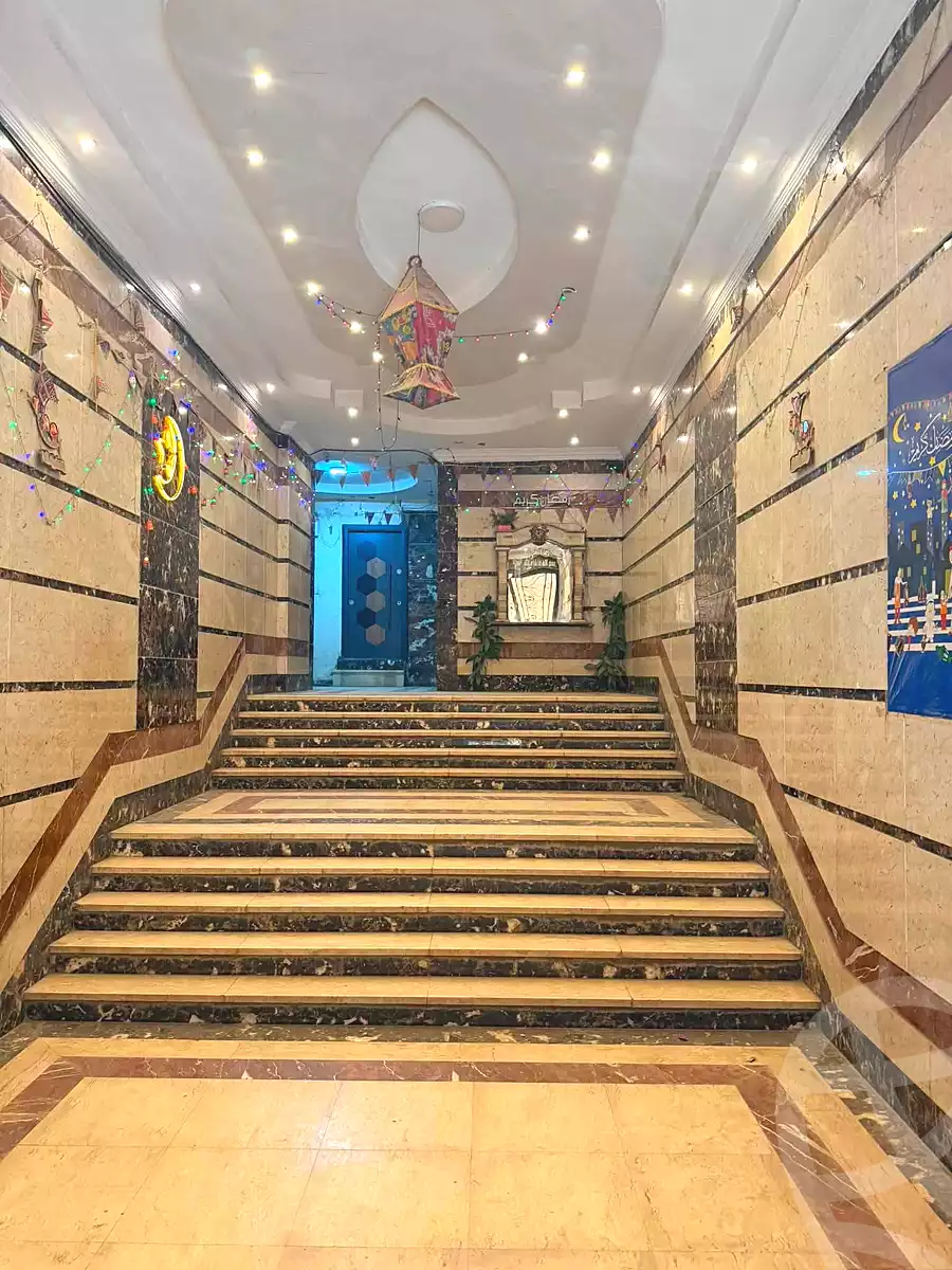 https://aqarmap.com.eg/ar/listing/7243688-for-sale-cairo-el-haram-shareaa-khatem-el-morsalen