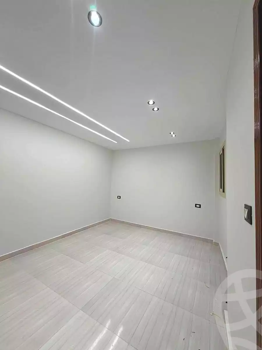 https://aqarmap.com.eg/en/listing/7243960-for-sale-alexandria-al-agamy-lbytsh-shahr-al-assal-st