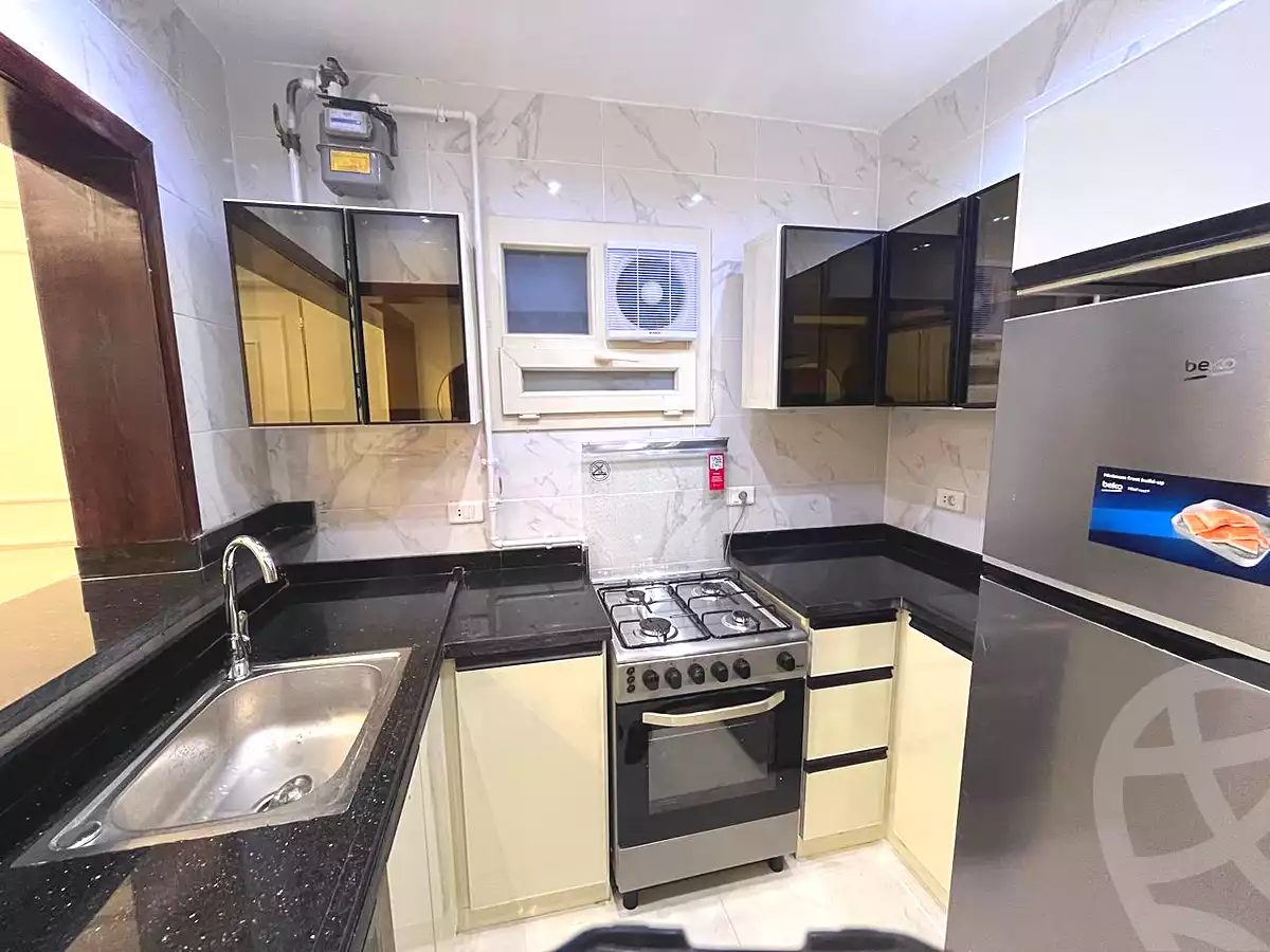 https://aqarmap.com.eg/ar/listing/7244064-for-rent-cairo-el-sheikh-zayed-city-el-hay-elsades-ashaer