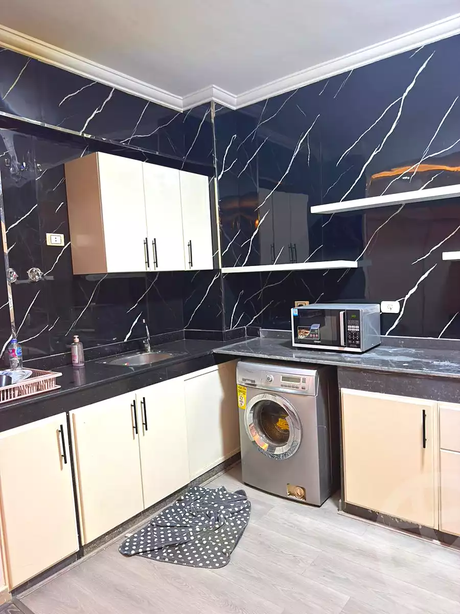 https://aqarmap.com.eg/ar/listing/7244088-for-rent-cairo-6th-of-october-compounds-dream-land-flower-resort