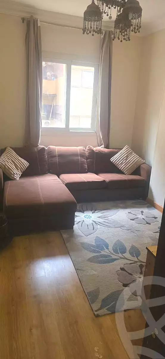 https://aqarmap.com.eg/ar/listing/7244130-for-sale-cairo-6th-of-october-el-ahyaa-neighborhood-2nd-divided-from-al-kafrawei-st