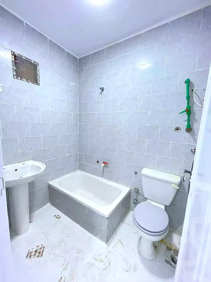 https://aqarmap.com.eg/ar/listing/7244176-for-sale-alexandria-al-agamy-shataa-el-nakheel