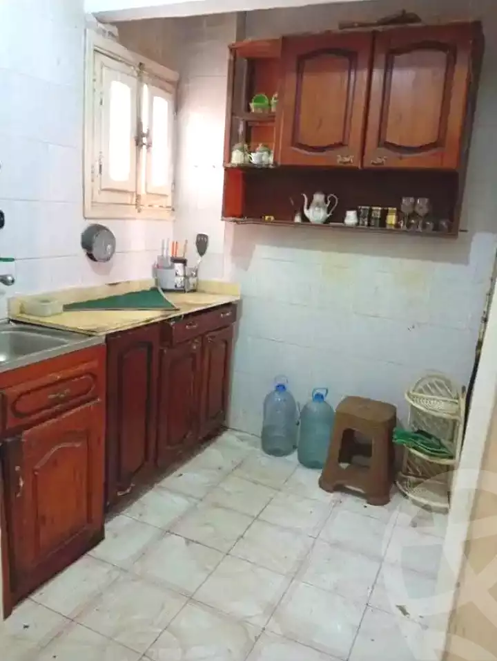 https://aqarmap.com.eg/en/listing/7244270-for-sale-alexandria-al-agamy-el-hanouvel-radwan-st