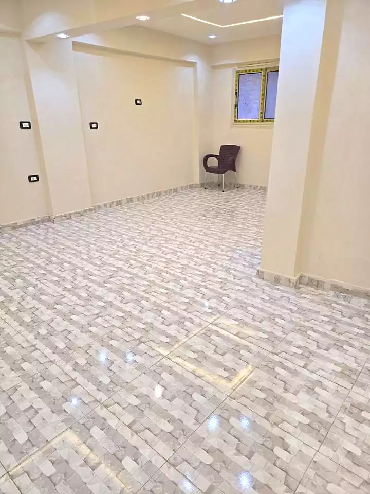 https://aqarmap.com.eg/ar/listing/7244495-for-sale-alexandria-al-agamy-lbytsh