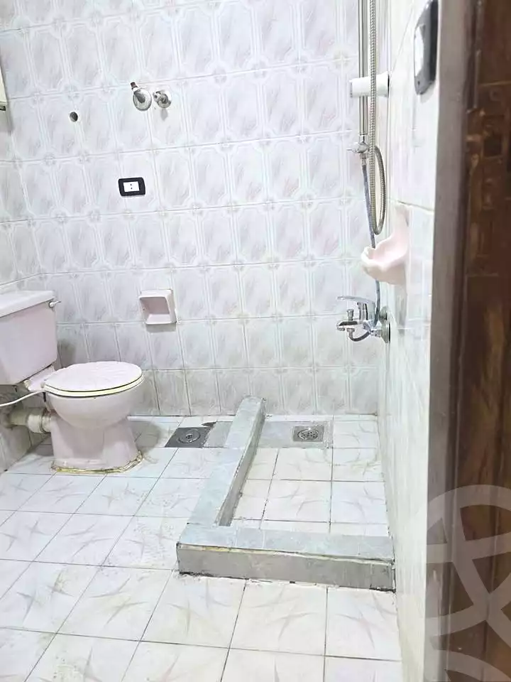 https://aqarmap.com.eg/ar/listing/7244495-for-sale-alexandria-al-agamy-lbytsh
