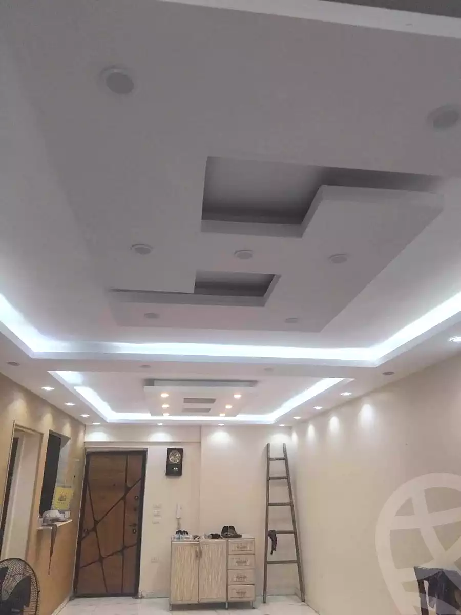 https://aqarmap.com.eg/ar/listing/7245043-for-sale-cairo-helwan-helwan-el-sharkeya-el-maraghi-st
