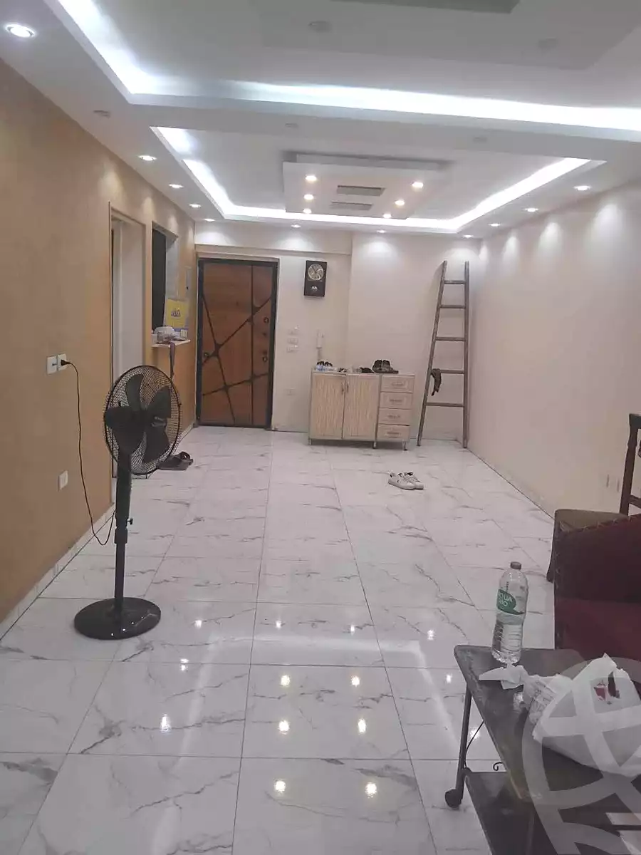 https://aqarmap.com.eg/ar/listing/7245043-for-sale-cairo-helwan-helwan-el-sharkeya-el-maraghi-st