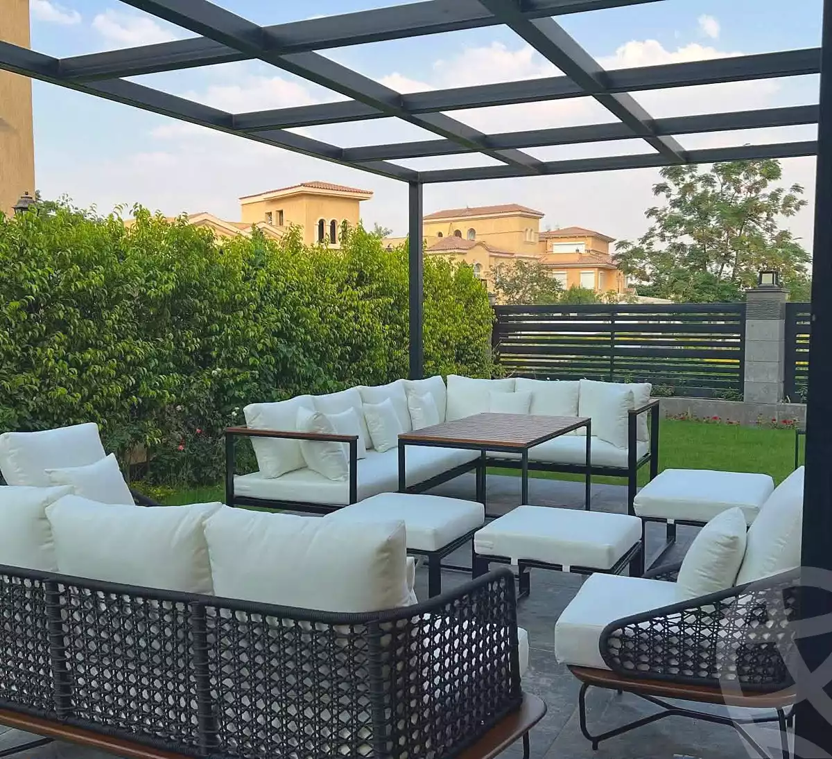 5 BR Villa in Hyde Park, photo 4 of 10